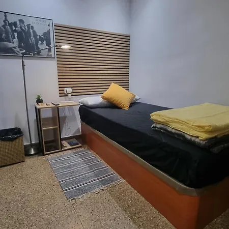 Private Center Apartment *