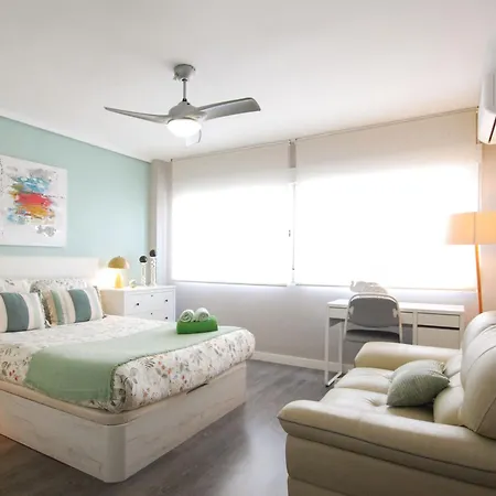 Junto Al Oceanografic * Valencia