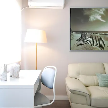 Junto Al Oceanografic *