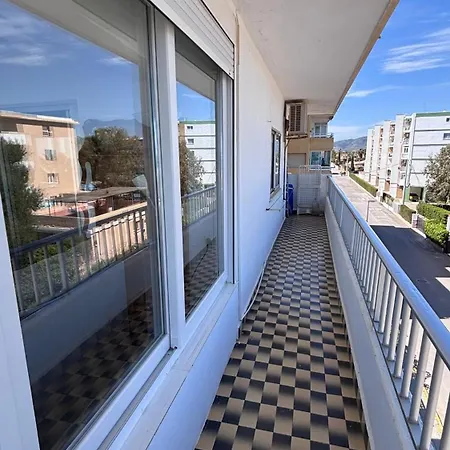 公寓 Primera Linea De Playa 瓦伦西亚