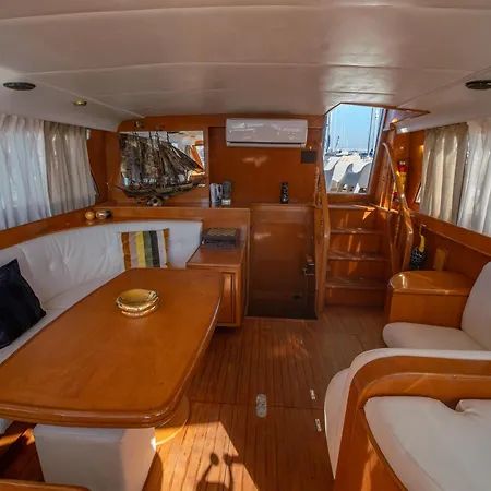 Ботель Master&commander