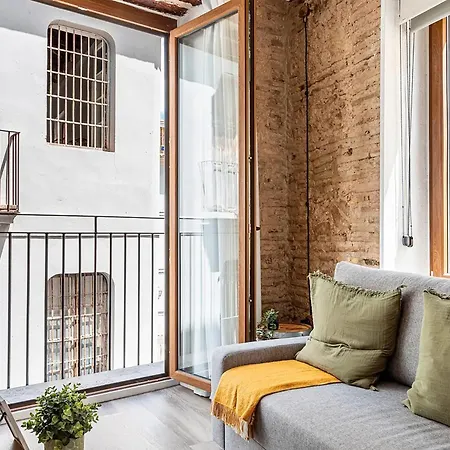 Diseno En El Carmen: Balcon Privado & Ascensor * Valencia