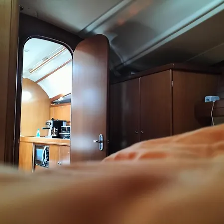 Magnificent Sailboat With Free Parking For Cars