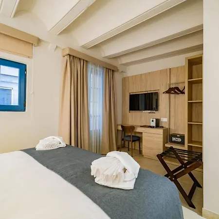 San Lorenzo Boutique Catedral Valencia