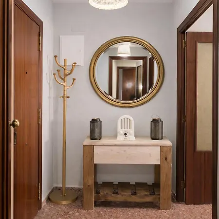 Coliving - Vive En La Zona De Moda Del Centro De