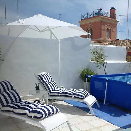 Privada Con Bano En Un Moderno Y Centrico Atico En Ciutat Vella Kwatera prywatna Walencja