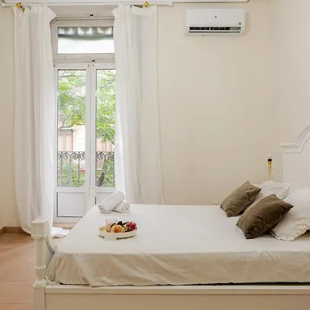 Amazing In Downtown Valencia