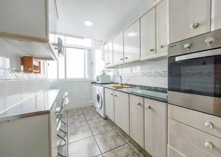 Lejlighed Fresh, Spacious In