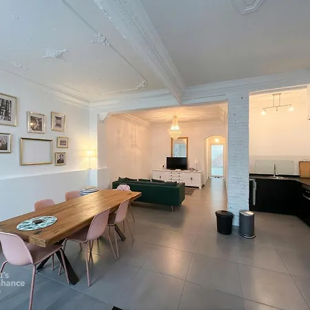 Daire House With Terrace *
