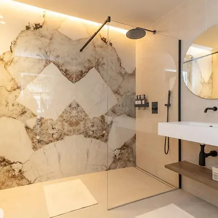 Lägenhet Saristays Lofts R *