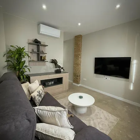 2br Patio & Pool Arenas * Valencia