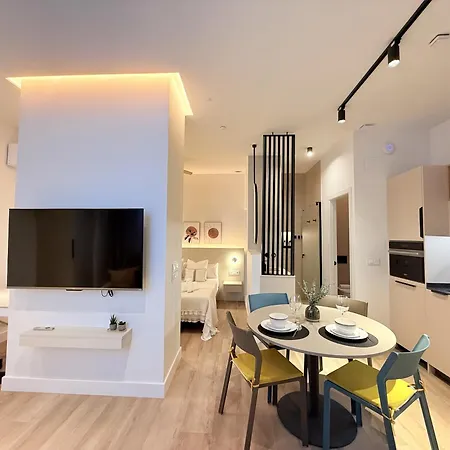 Estudio 4 Ejecutivo Lujoso Y Equipado By Vidacalma Apartment *