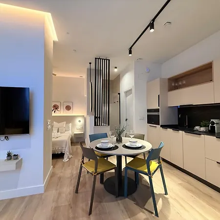 Estudio 4 Ejecutivo Lujoso Y Equipado By Vidacalma Valencia