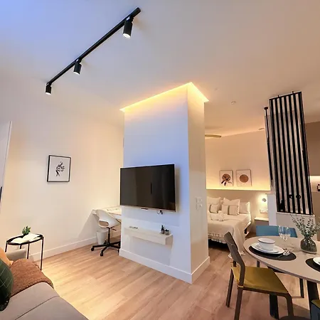 Lejlighed Estudio 4 Ejecutivo Lujoso Y Equipado By Vidacalma