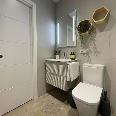 2br Patio & Pool Arenas * Valencia