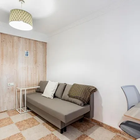 Guestready - Next To The Port Of