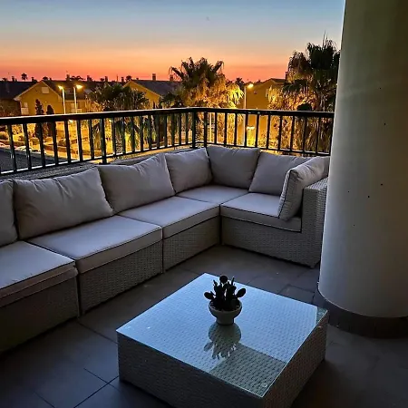 Complejo De Playa Con Terraza *