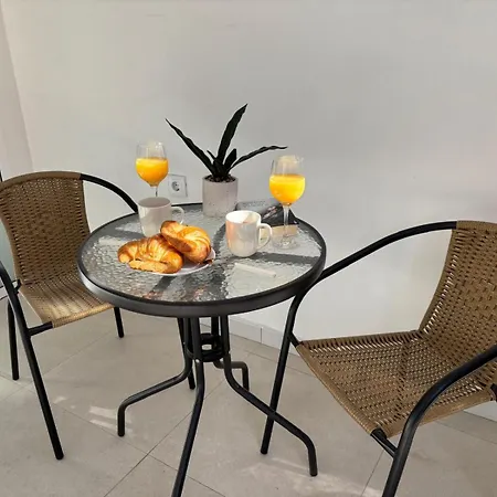 Urban Center Brisa - For 4 - Torres De Serrano Apartamento
