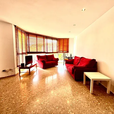 Travel Habitat Grau-ayora - Free Parking Appartement