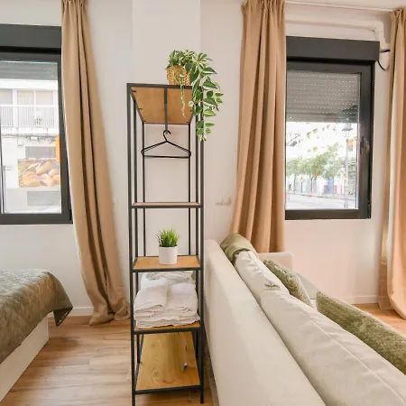 Casa Puerto Isaac Peral דירה *