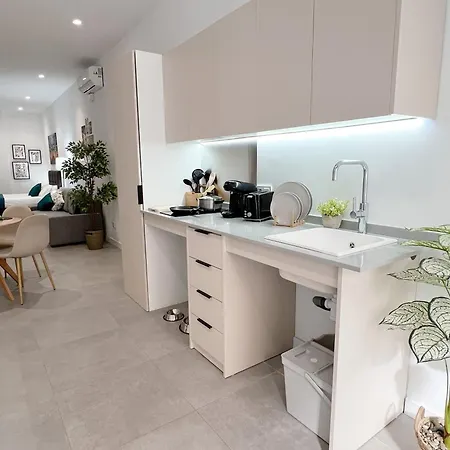 Loft R41 A B - Ground & Monteolivete Vibes * Valence