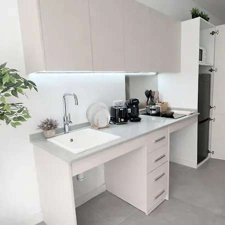 Loft R41 A B - Ground & Monteolivete Vibes Apartment