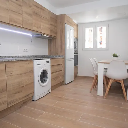 Winahost Emilio Gasco Appartement *