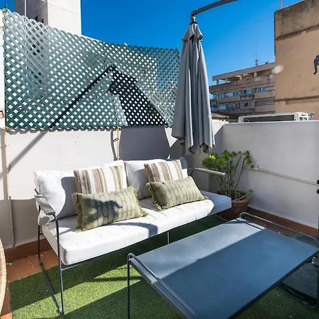 District Key - Valencia, Jose Iturbi 10 * Valencia