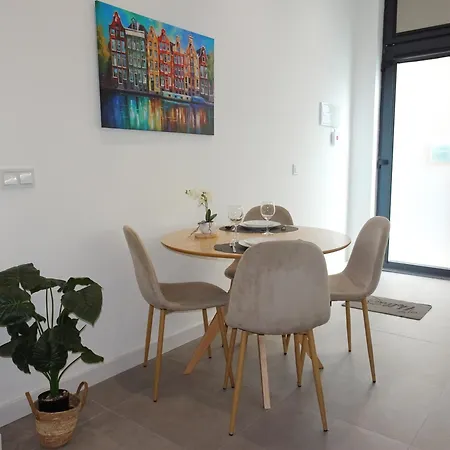 Loft R41 A B - Ground & Monteolivete Vibes Valencia