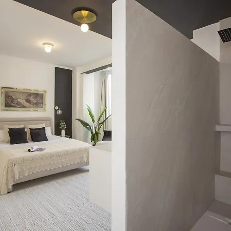 아파트 Singularstays Denia II *