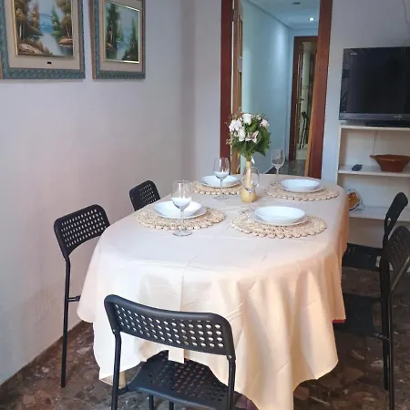 Apartment Alquiler Universidades Malvarrosa Playa Maritim Solo Familias Con Ninos Valencia