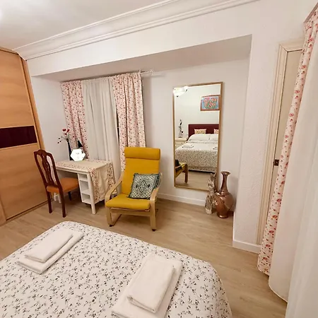 De Temporada En Cabanyal Vacaciones Largas Long Desde 11 Noches Apartment *