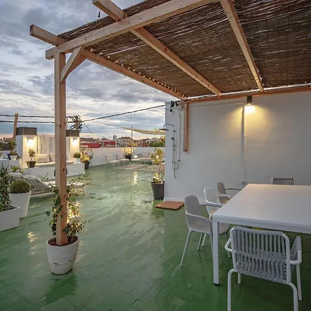 Amazinn Places Cabanal شقة