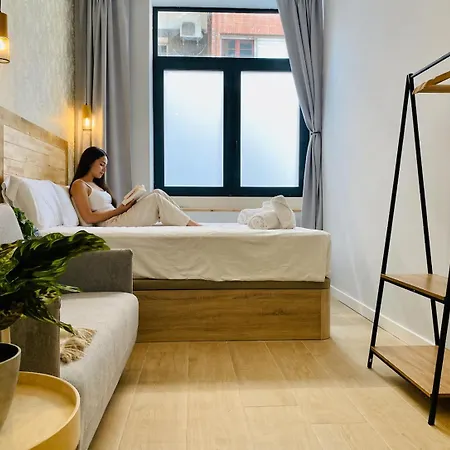 Casa Florit - The Cabanyal & Port Apartment Valencia