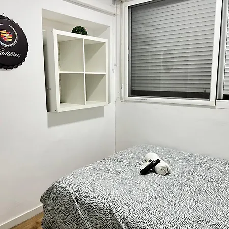 Gypsy Budget Shared Flat * Valenza