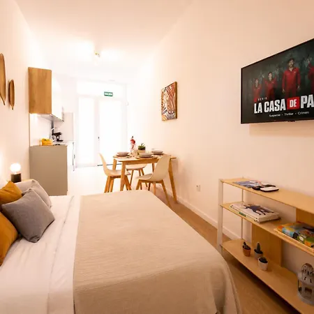 Florit Flats - The Maritim Metro Station Appartement Valence