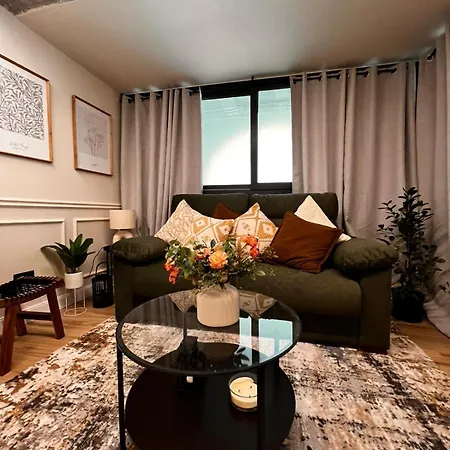 Apartamento The 153 *
