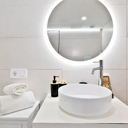 Canguro - Modern - Near Bioparc By Rio Turia Apartment