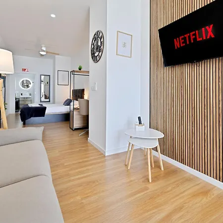 Mono - Modern - Near Bioparc By Rio Turia Apartment *