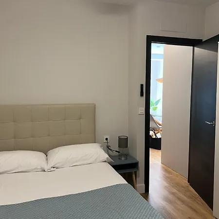 Artes 32-3 Terrace شقة فالنسيا