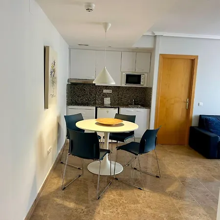 Plaza Picasso Apartment *