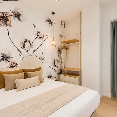 Florit Flats - The Turia Park Lofts - 4 Guests- Ac & Wifi - Near Centre Appartamento