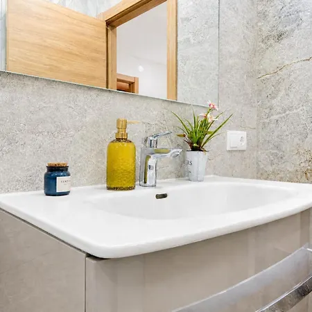 Turistico Lux Center Apartment Valencia