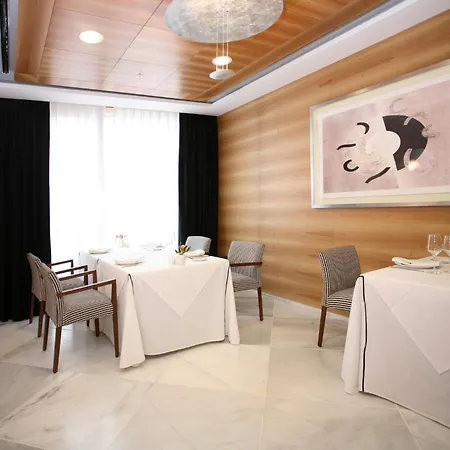 Sercotel Sorolla Palace 4*