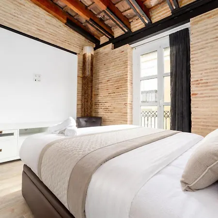 Florit Flats - Center Luxurious 1br 1ba Terrace Wi-fi Ac 아파트