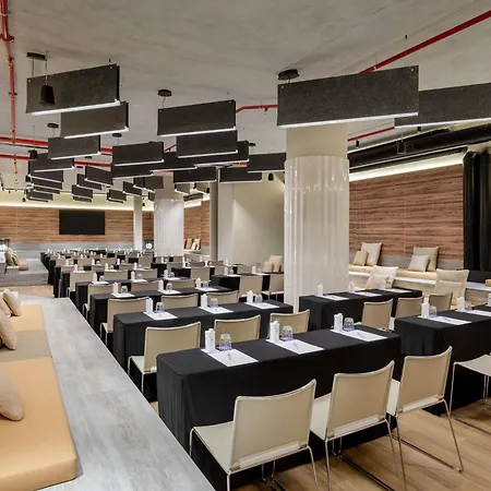 Novotel Lavant Szálloda
