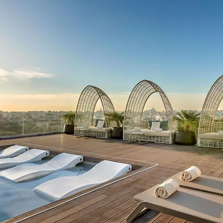 Szálloda Novotel Lavant Valencia