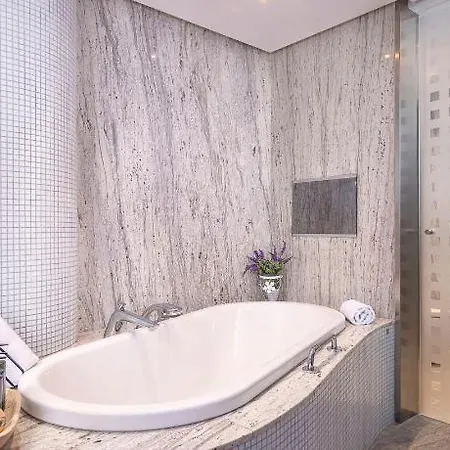 Meliá Hotel 4*