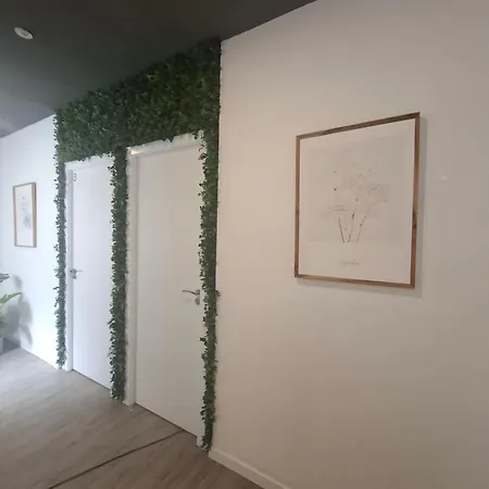 Pequeno Con Mini Piscina - No Climatizada Lägenhet Valencia
