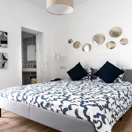 Varren House 6Dormitorios * 瓦伦西亚